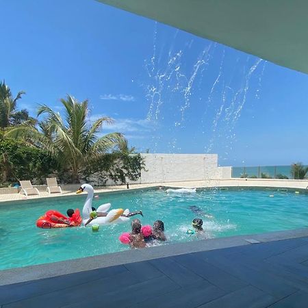 Villa Somone Pied Dans L'Eau Exterior foto